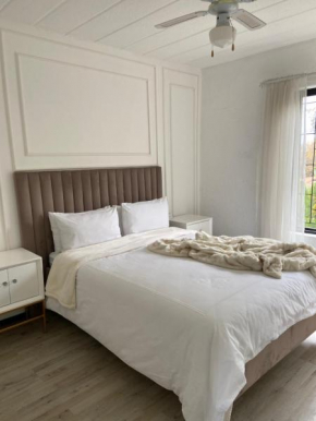 Elegant 1bedroom apartment in Bryanston, Sandton